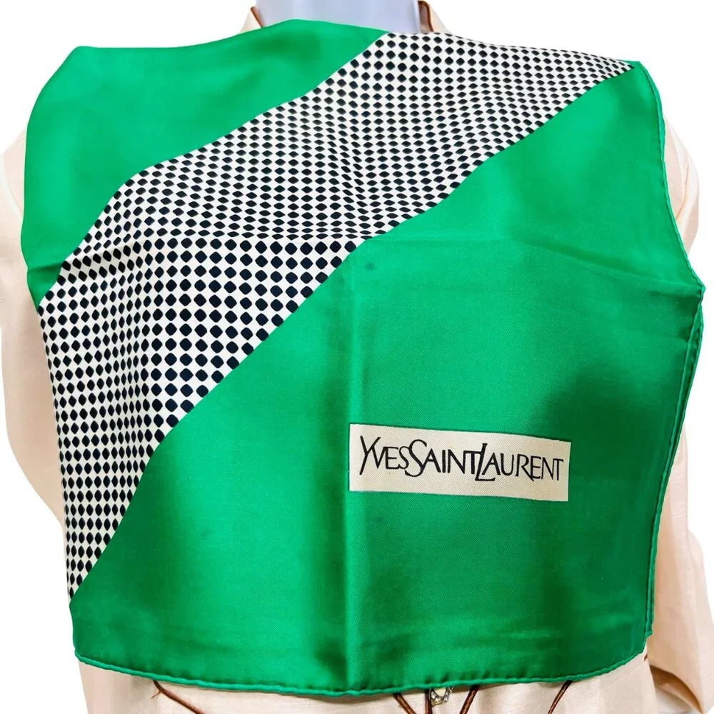 Vgt Yves Saint Laurent YSL  100%  Silk Scarf 31